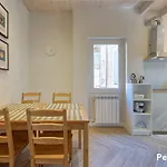 Casa A Monti 아파트
