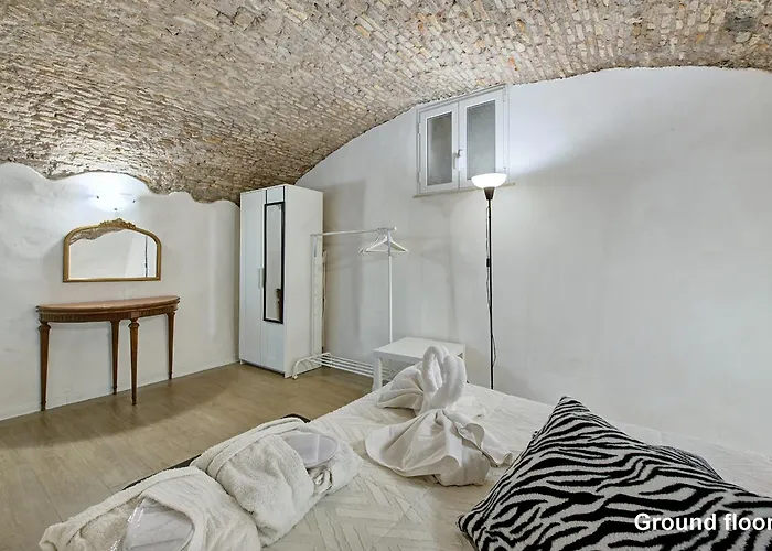 Casa A Monti Rome
